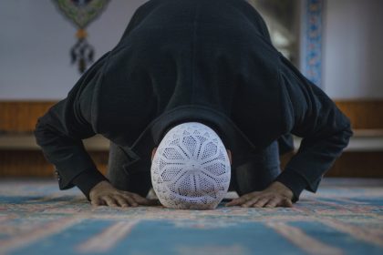 “Waarom wil Vlaamse regering nog werken met de Moslimexecutieve?”