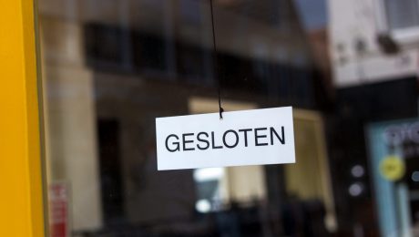 Vlaams Belang misnoegd over “draconische jojo-regels waarvan regering zelf toegaf dat ze niet werken”