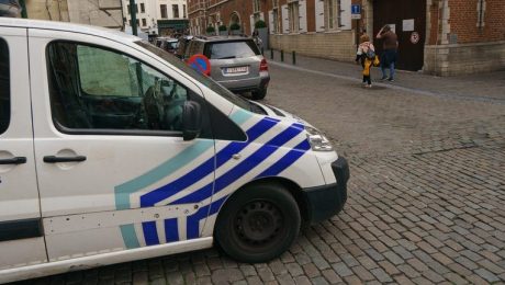 Vlaams Belang dient voorstellen in voor kordatere aanpak anti-homogeweld: “Wie holebi is, moet zich opnieuw overal veilig voelen”