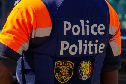 Brusselse regering neemt geen maatregelen tegen “felle achteruitgang tweetaligheid politie”