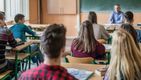 Vlaams Belang tegen verlaging diplomavereisten voor leraren