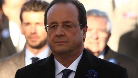 “Hollande wijst terecht naar België op proces Abdeslam”