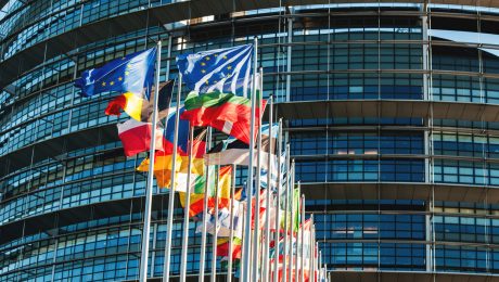 “De EU heeft zich niet te moeien met sociaal overleg minimumlonen”