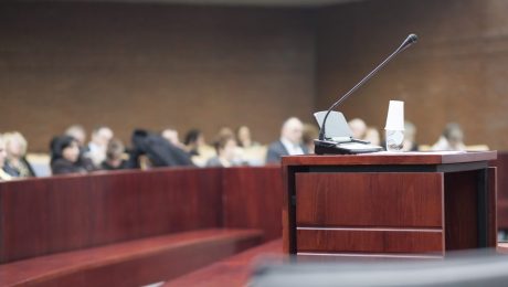 Juryleden Assisen moeten jaren wachten op vergoeding