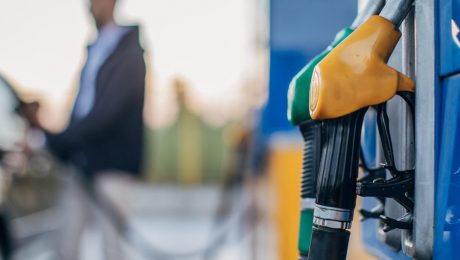 “Meerinkomsten via diesel en benzine moeten terug naar bevolking”
