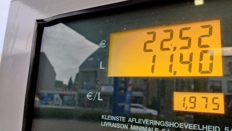 Vlaams Belang wil torenhoge brandstofprijzen counteren met verlaging accijnzen