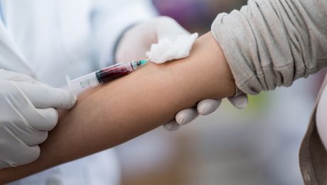 Nieuwe testen bewijzen noodzaak uitbreiding PFOS-bloedonderzoek